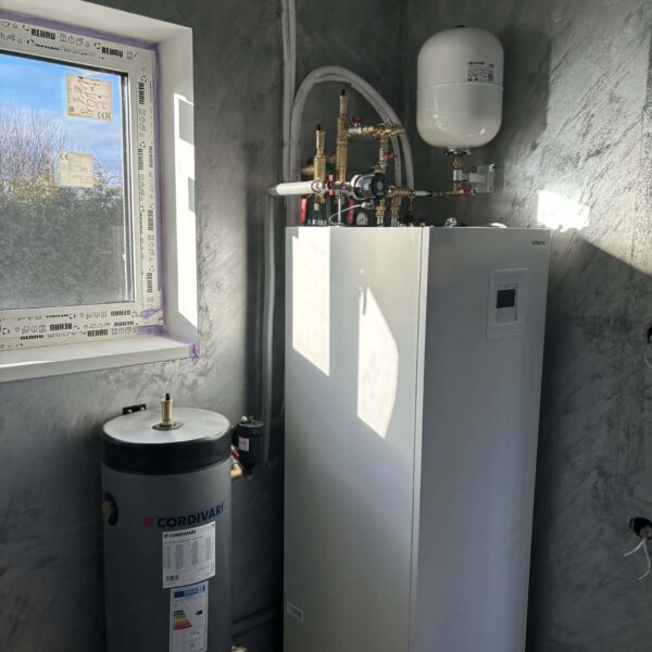 Hitachi vidaus blokas